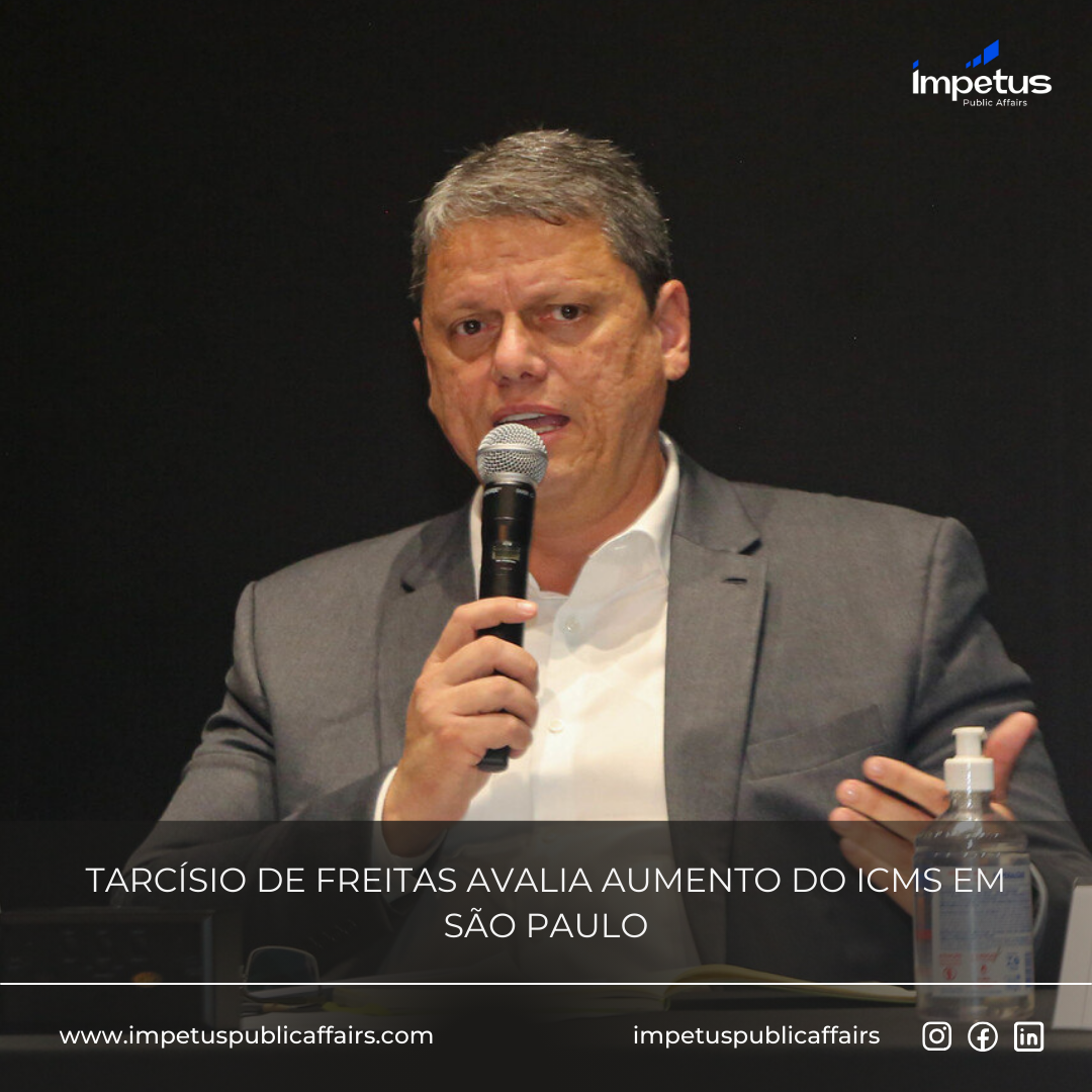Tarcísio de Freitas avalia aumento do ICMS em São Paulo